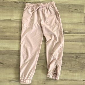Albion girls size 10 zippered leg joggers
